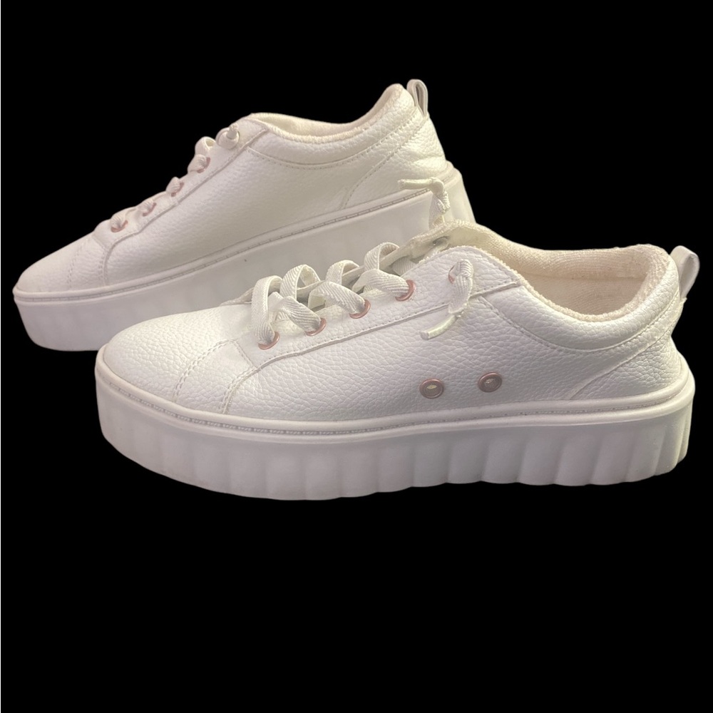 ROXY SHEILAHH SLIP-ON WHITE SHOES 6 GUC - Picture 3 of 8